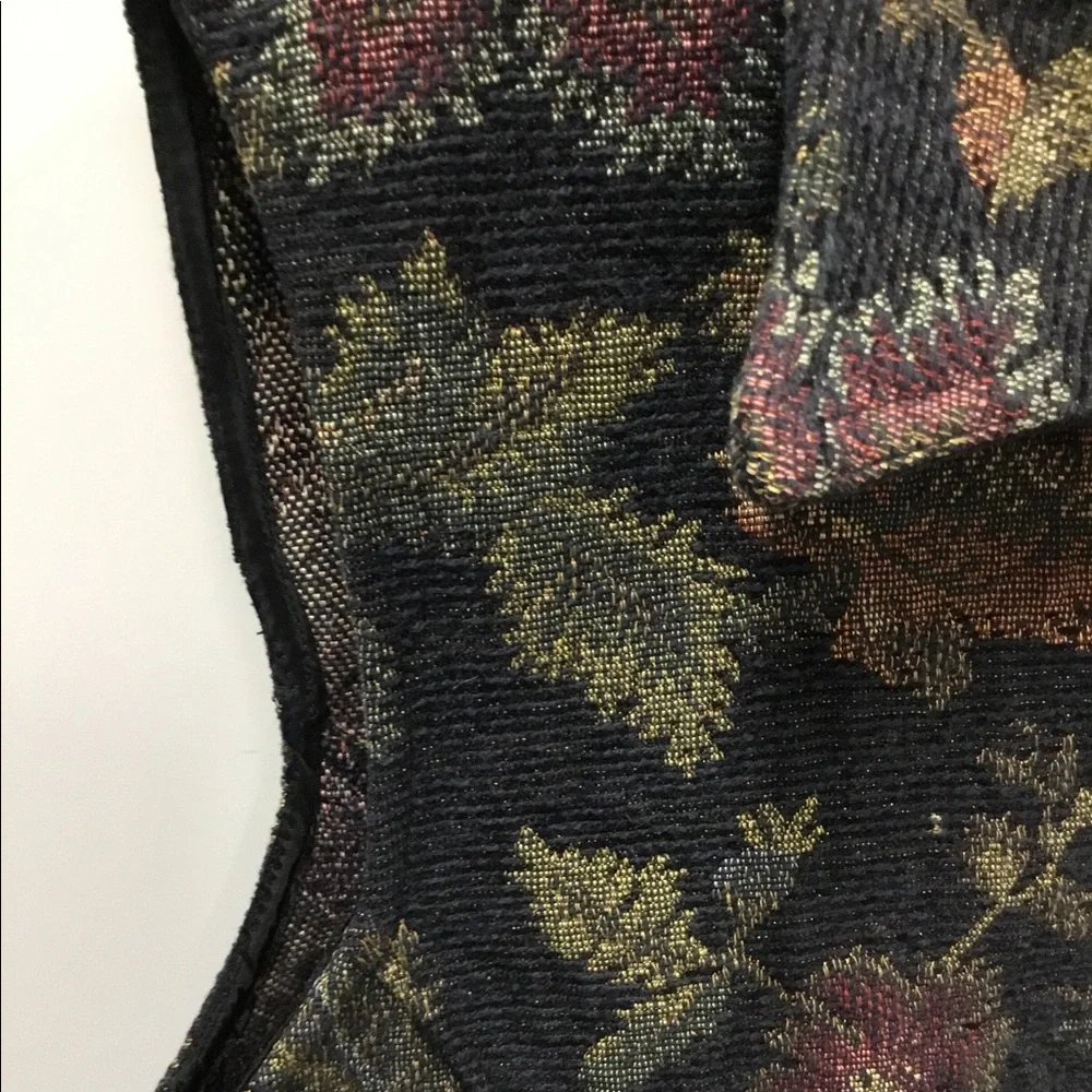 CAbi fall style tapestry vest - Picture 4 of 8